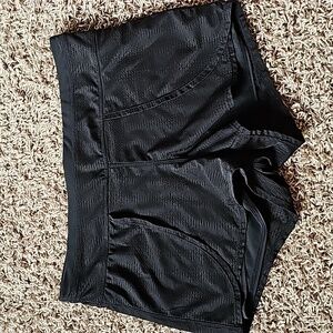 Athleta -Mesh Overlay Shorts Prisma Miles 2-in-1